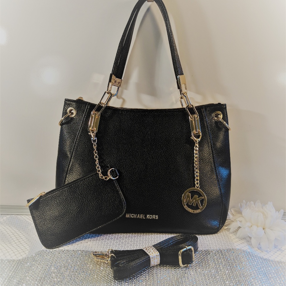 Authentic Michael Kors Leather Tote w/ Accessories
